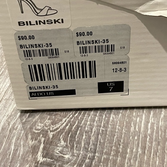 Aldo Nude Suede Heels - Picture 4 of 4